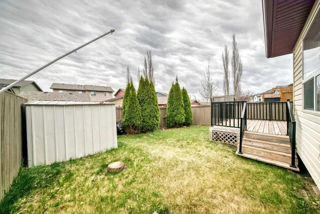 80 Eversyde Way SW Calgary AB T2Y4V5