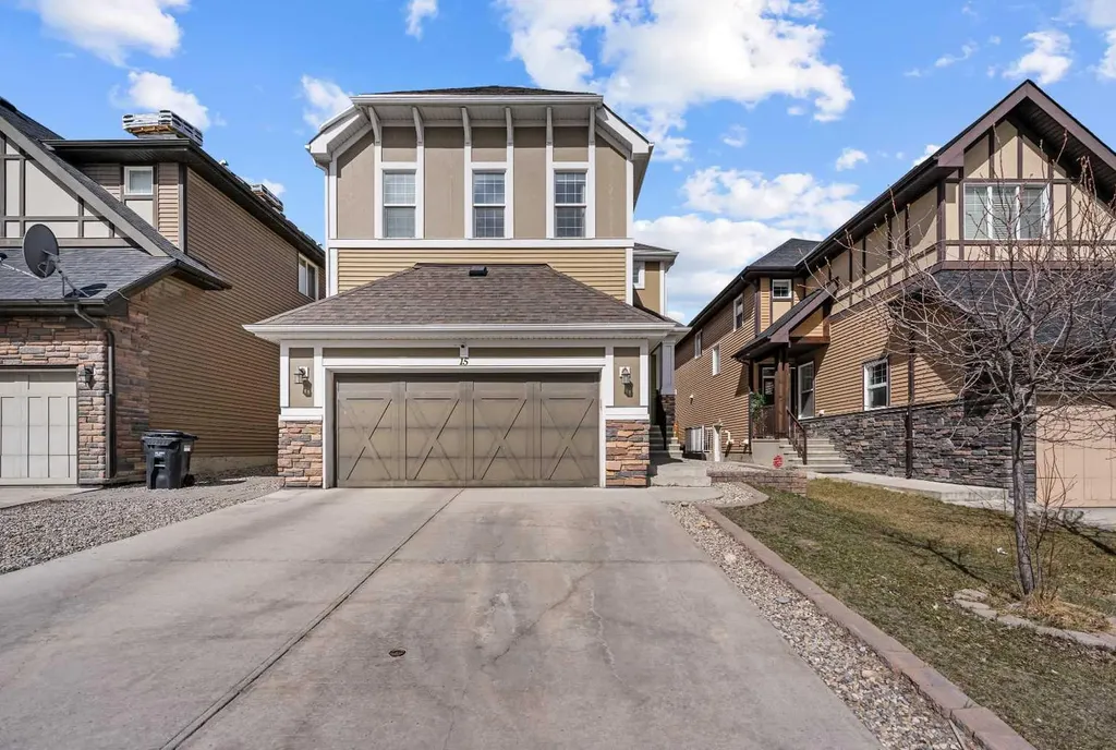 15 Sherwood Square NW Calgary AB T3R 0N7