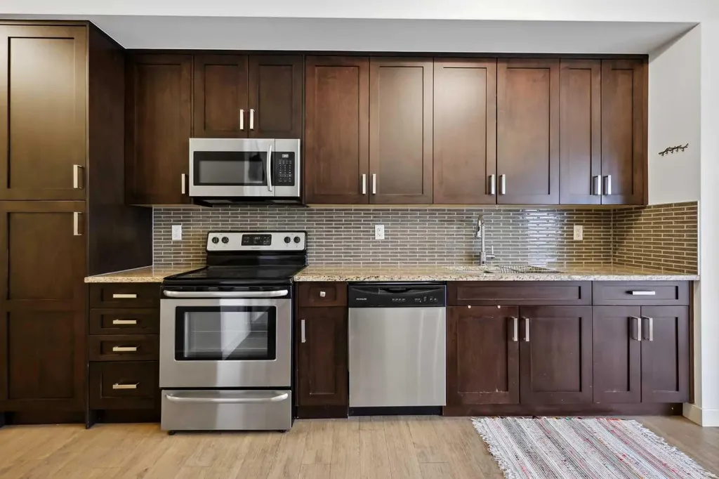 130 Auburn Meadows View SE Calgary AB T3M 2P3