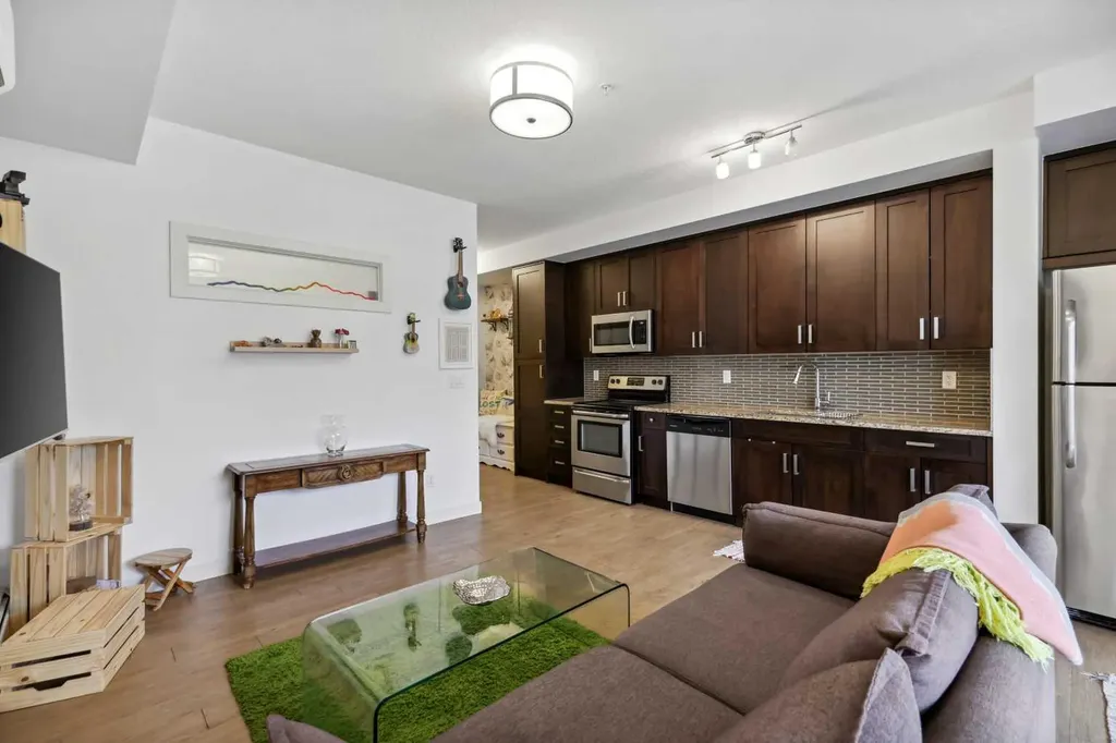 130 Auburn Meadows View SE Calgary AB T3M 2P3