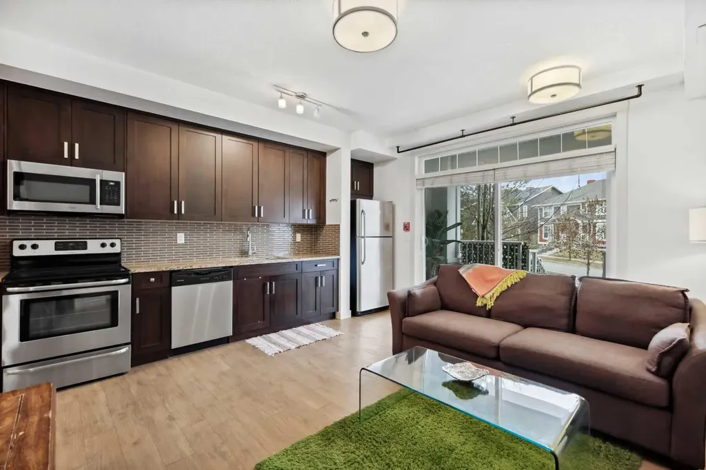 130 Auburn Meadows View SE Calgary AB T3M 2P3