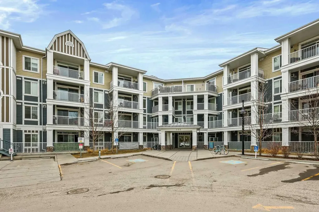 130 Auburn Meadows View SE Calgary AB T3M 2P3