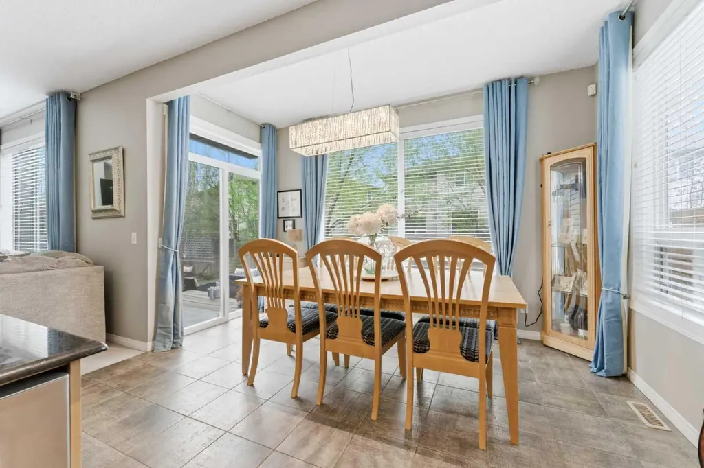 143 Chaparral Ravine View SE Calgary AB T2X 0S4