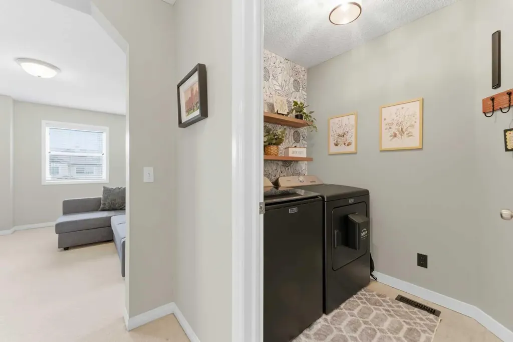 143 Chaparral Ravine View SE Calgary AB T2X 0S4