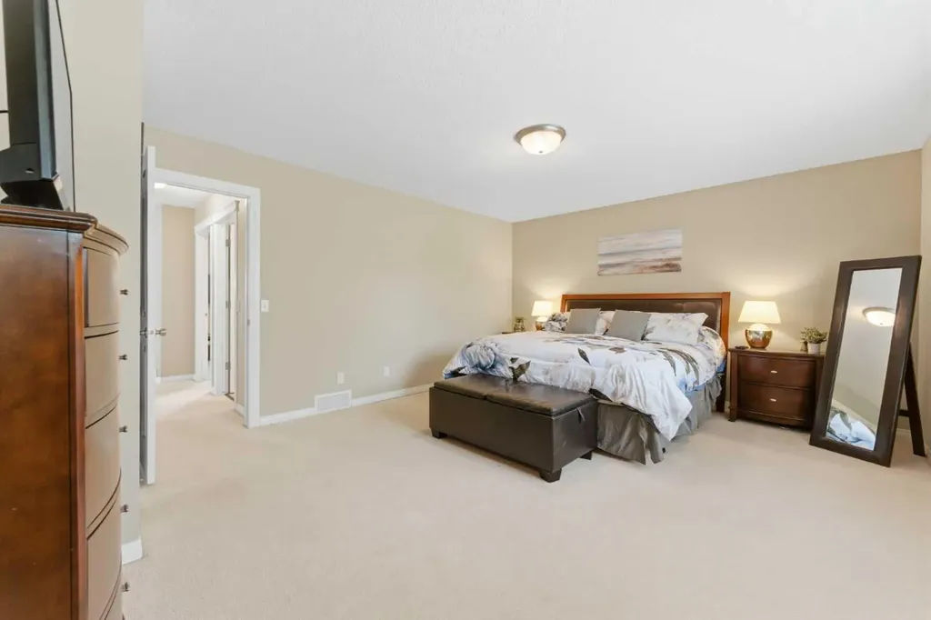 143 Chaparral Ravine View SE Calgary AB T2X 0S4