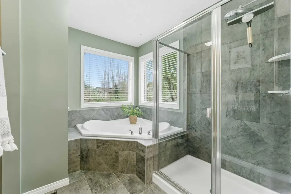 143 Chaparral Ravine View SE Calgary AB T2X 0S4