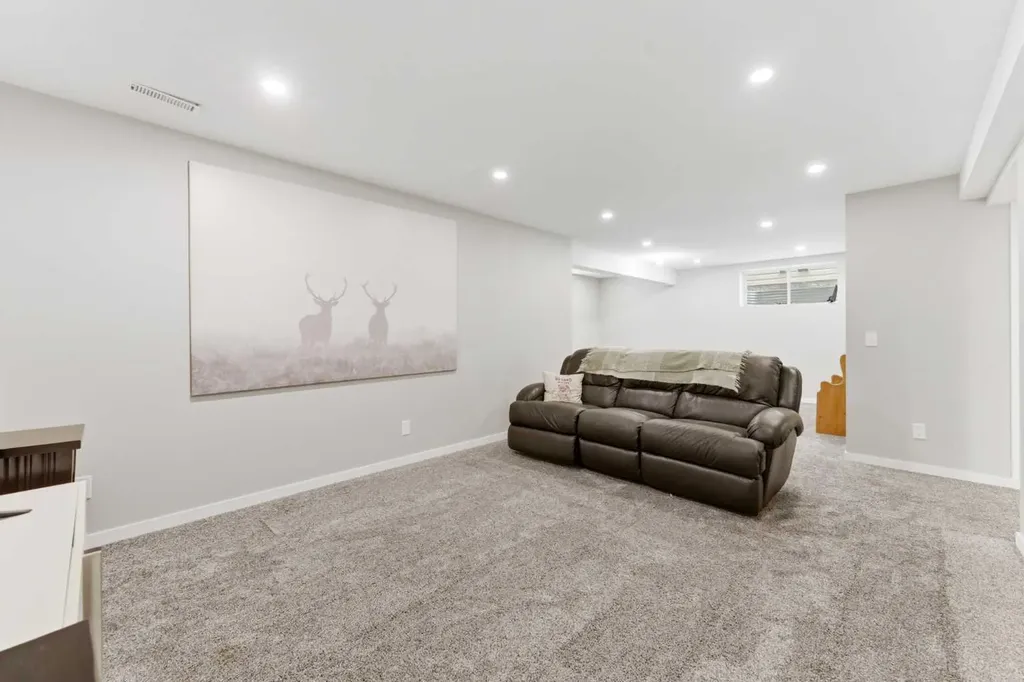 143 Chaparral Ravine View SE Calgary AB T2X 0S4
