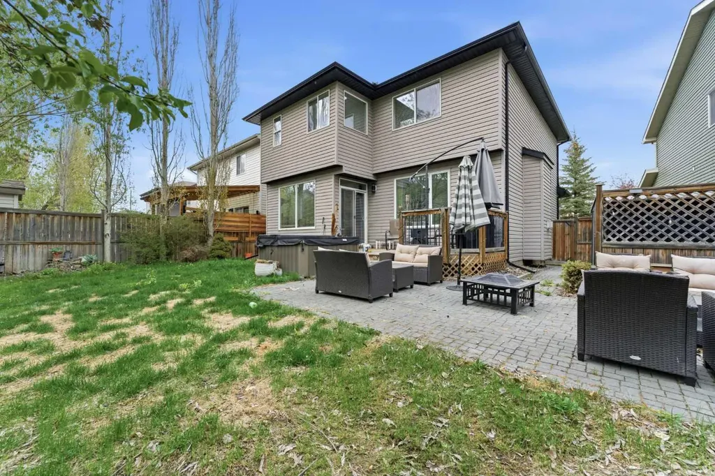 143 Chaparral Ravine View SE Calgary AB T2X 0S4