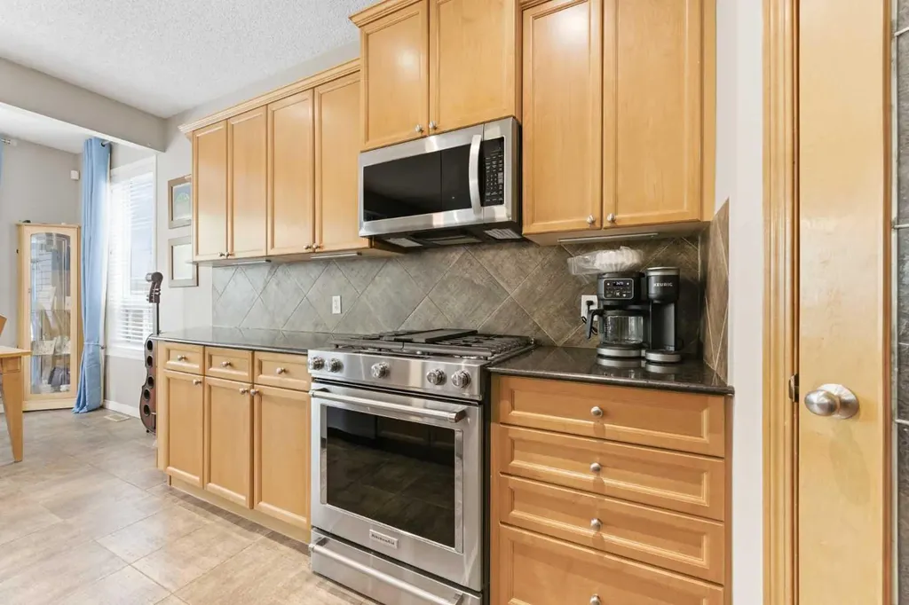 143 Chaparral Ravine View SE Calgary AB T2X 0S4
