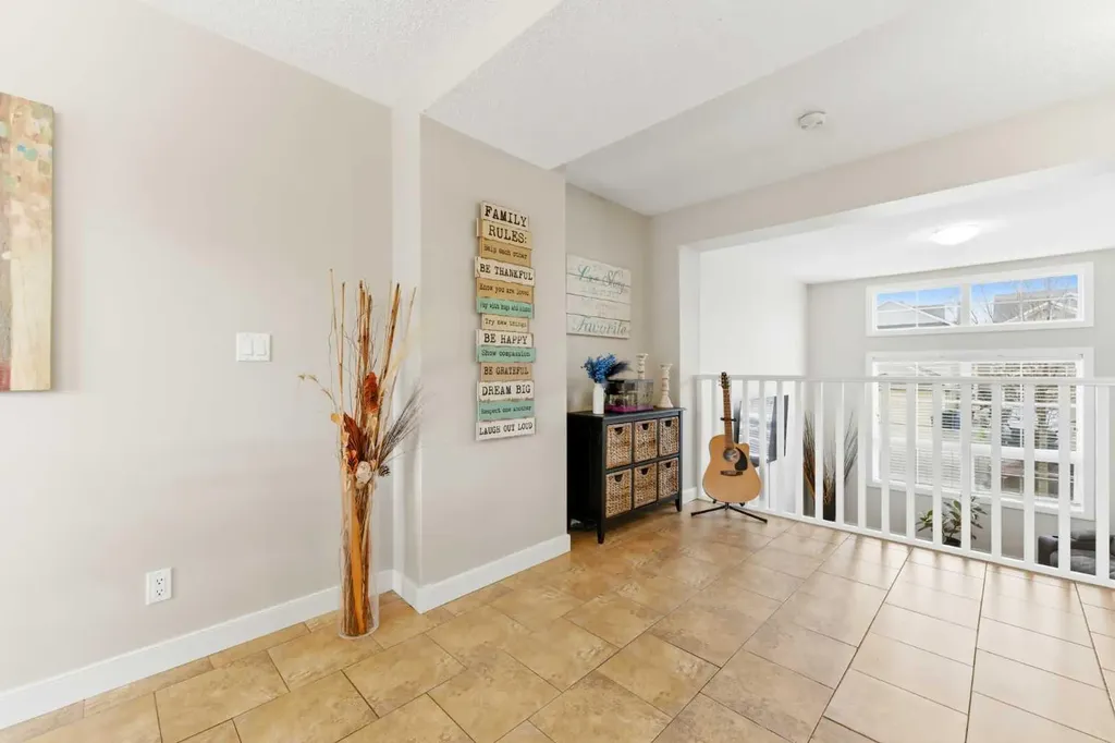 2370 Bayside Road SW Airdrie AB T4B 0N1