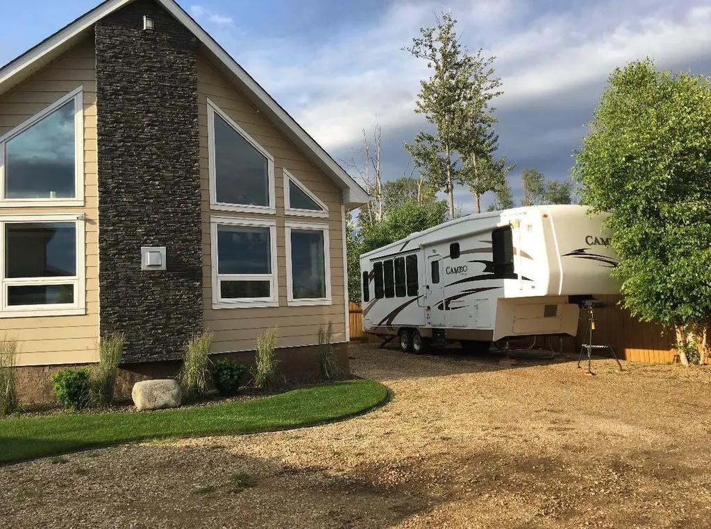 # 219 162 Peace River Avenue Joussard AB T0G 1J0