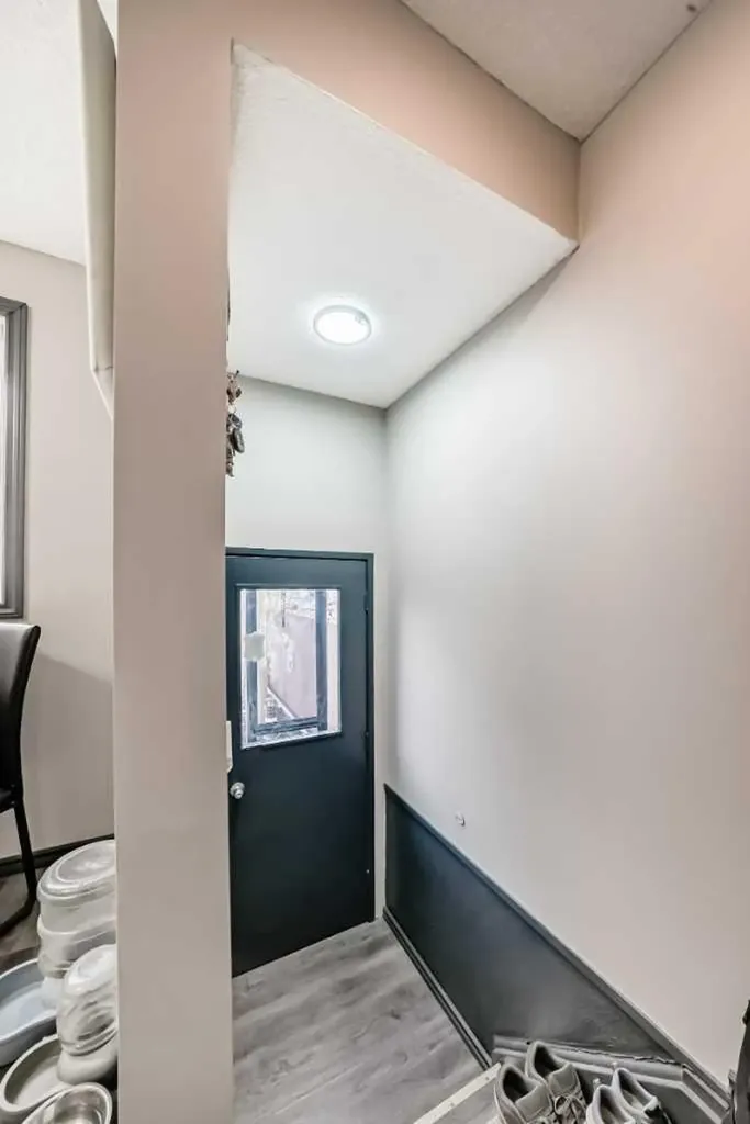 3014 Doverville Crescent SE Calgary AB T2B 1T9