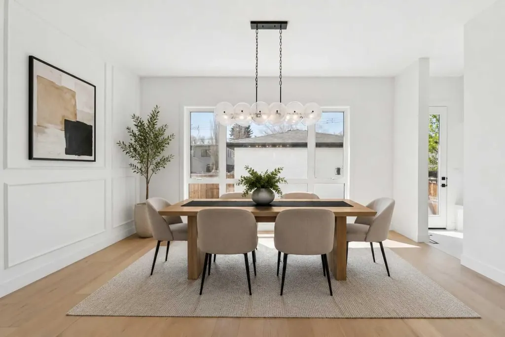 1027 32 Avenue NW Calgary AB T2K 0B2