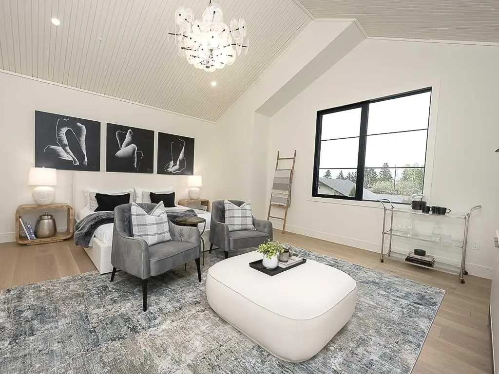 15 42 Street SW Calgary AB T3C 1Y2