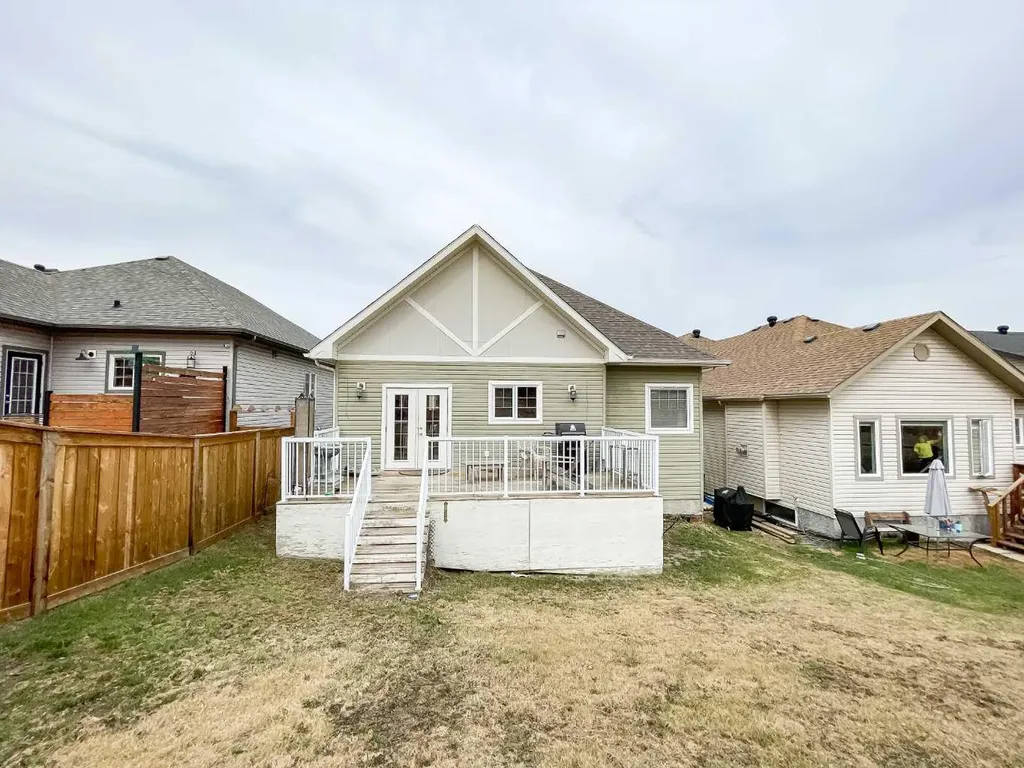 260 Killdeer Fort Mcmurray AB T9K0R2