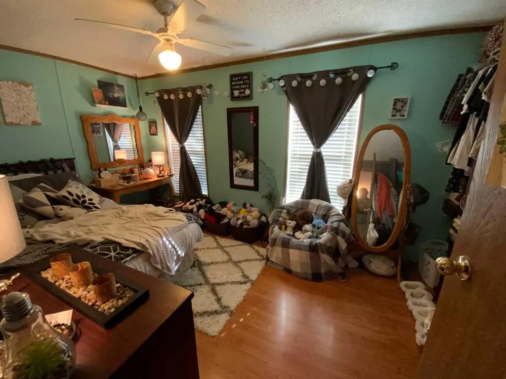 109 3 Street E Delia AB T0J 0W0