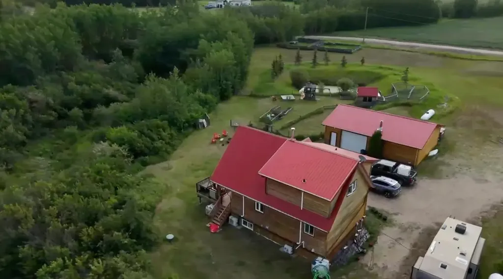 31039 Township Road 734 Bezanson AB T0H0G0