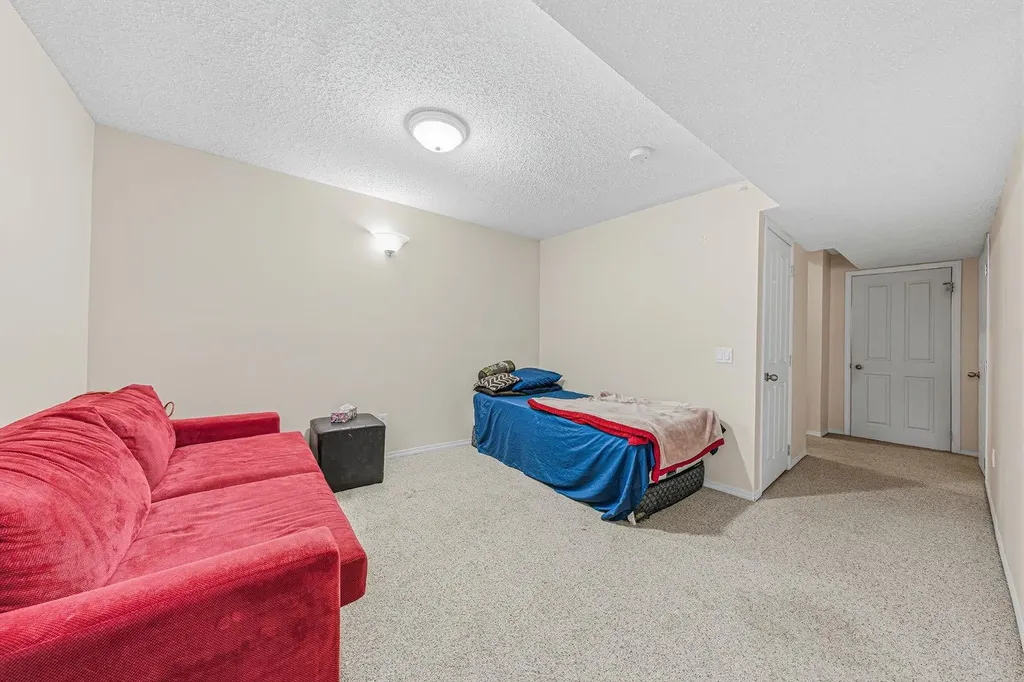 71 Martin Crossing Court NE Calgary AB T3J 3P3
