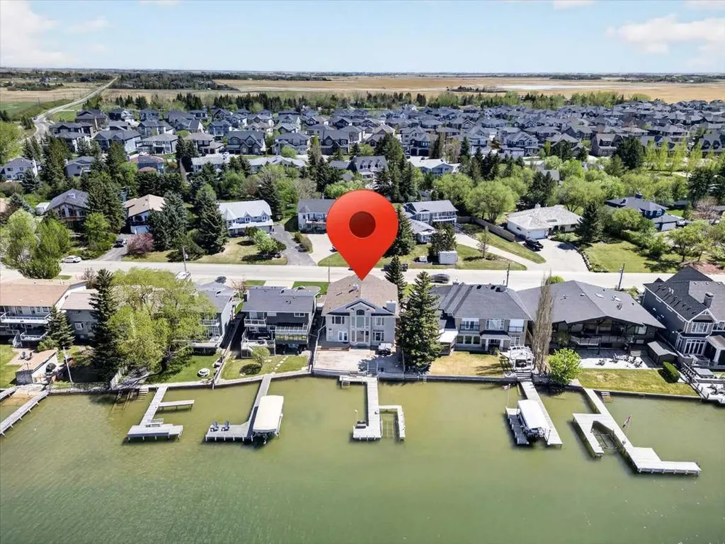 789 East Chestermere Drive Chestermere AB T1X 1A6