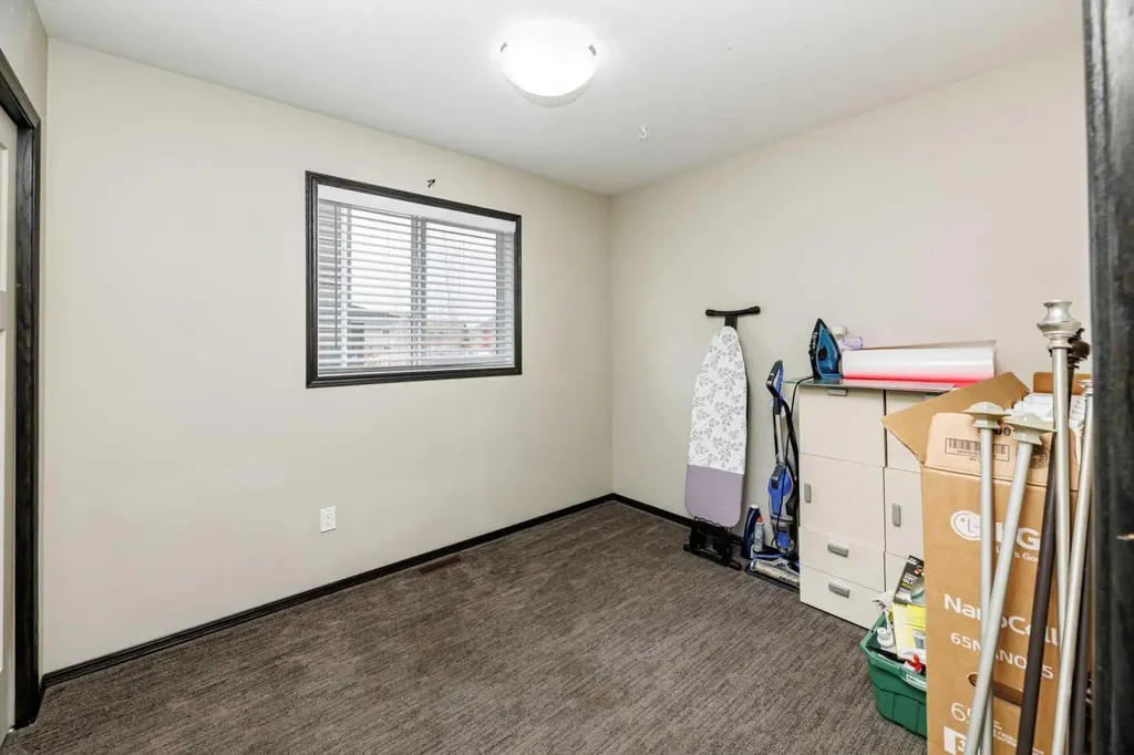 52 Vancouver Crescent Red Deer AB T4R 0N6