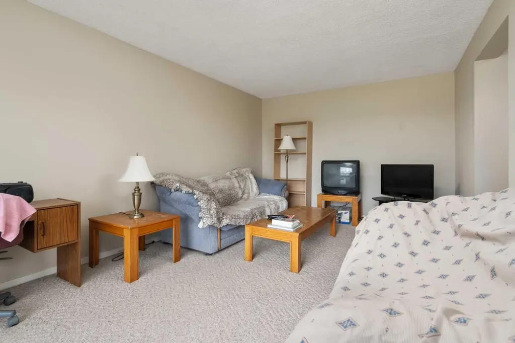 4501 51 Street Leduc AB T9E 5B9
