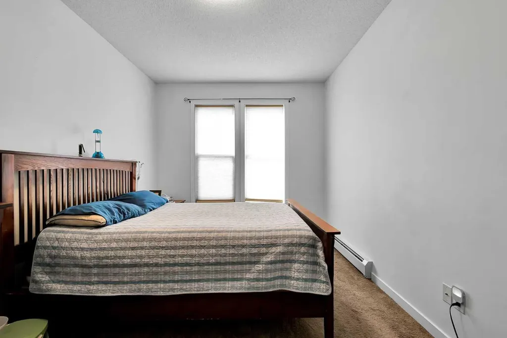 207 Sunset Drive Cochrane AB T4C 0H7