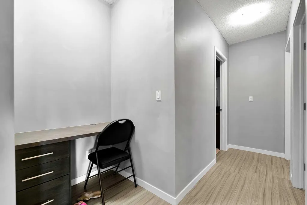 207 Sunset Drive Cochrane AB T4C 0H7