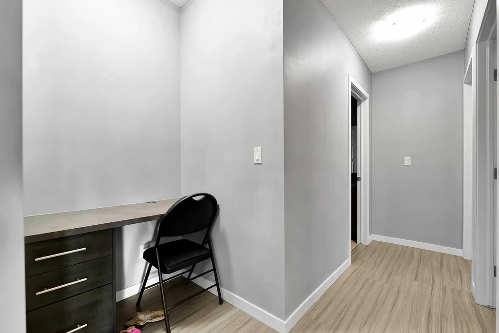 207 Sunset Drive Cochrane AB T4C 0H7