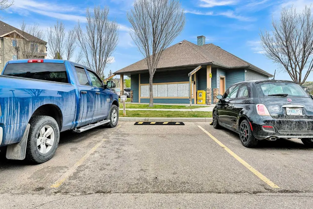 207 Sunset Drive Cochrane AB T4C 0H7