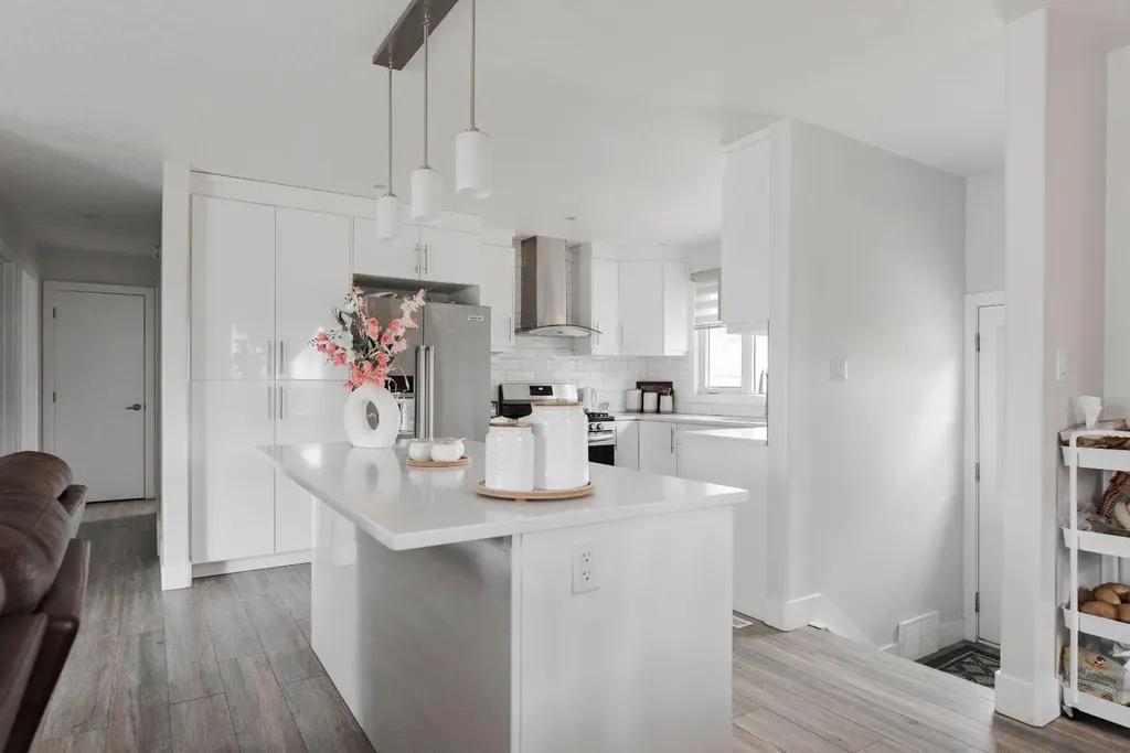 121 Demers Drive Fort Mcmurray AB T9H 2B3