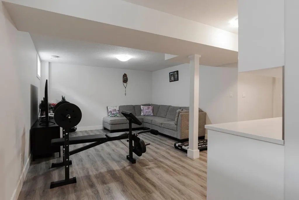 121 Demers Drive Fort Mcmurray AB T9H 2B3