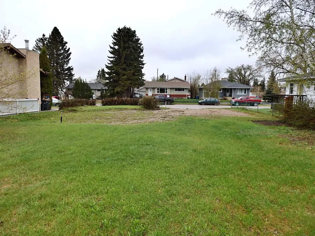 4605 50 Avenue Vermilion AB T9X 1R6