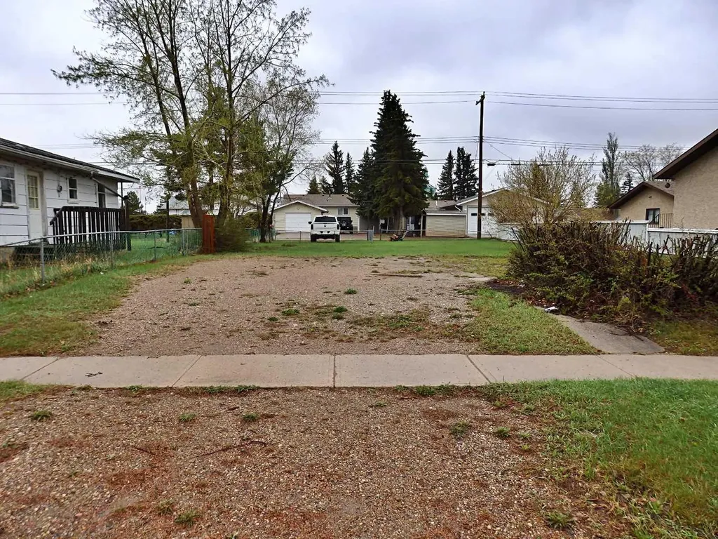 4605 50 Avenue Vermilion AB T9X 1R6