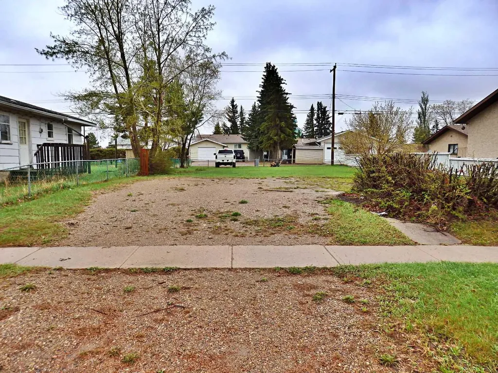 4605 50 Avenue Vermilion AB T9X 1R6