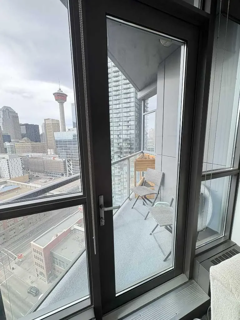 225 11 Avenue SE Calgary AB T2G 0G3