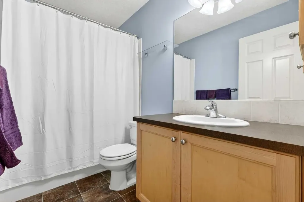525 High Park Court NW High River AB T1V 0A4