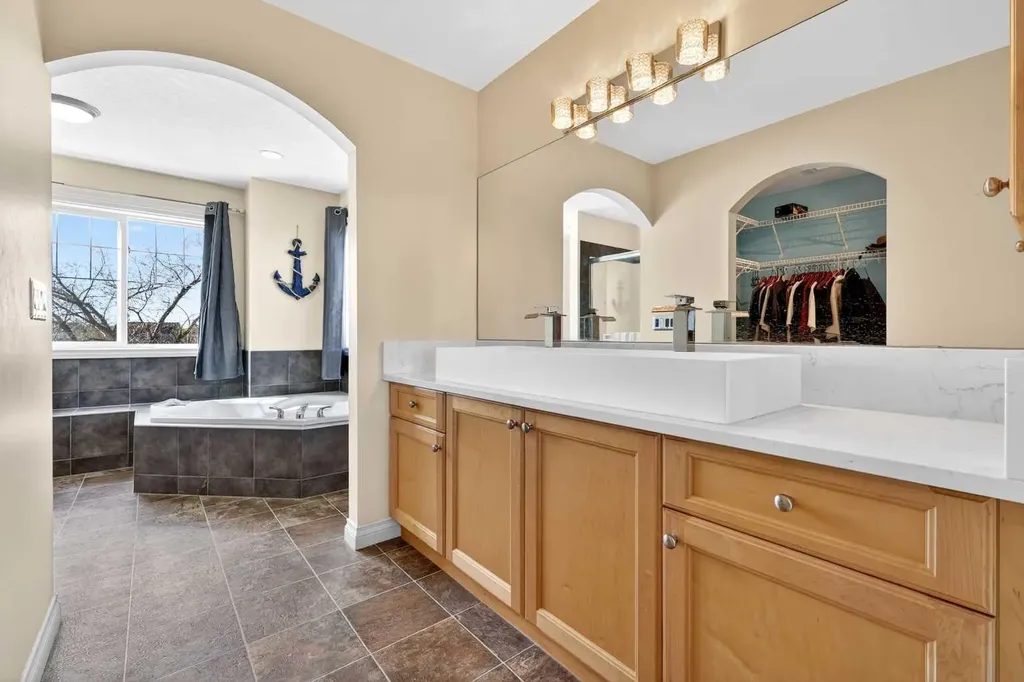 525 High Park Court NW High River AB T1V 0A4