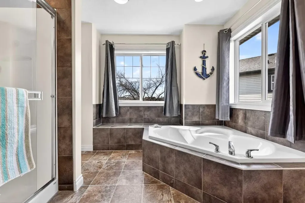 525 High Park Court NW High River AB T1V 0A4