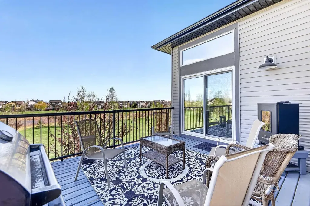 525 High Park Court NW High River AB T1V 0A4