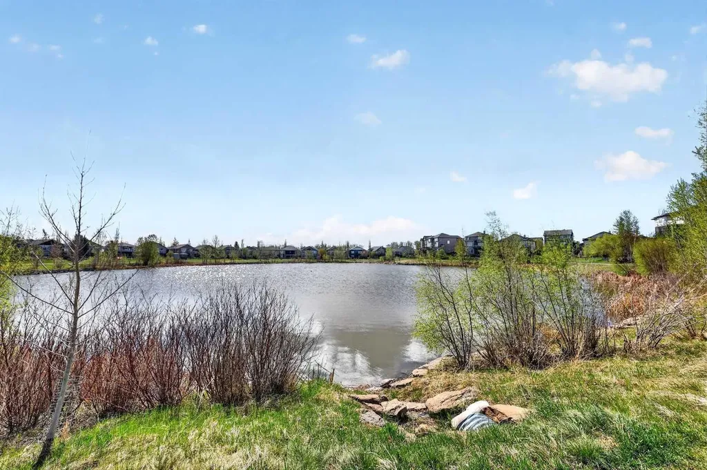 525 High Park Court NW High River AB T1V 0A4
