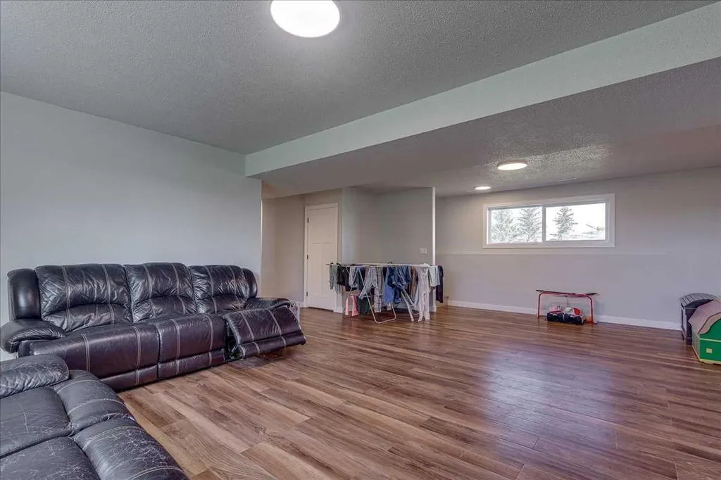 24219 413 Township Rural Lacombe County AB T0C 0Y0