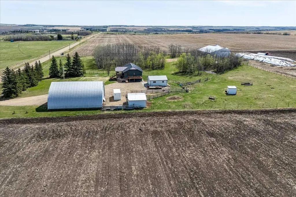 24219 413 Township Rural Lacombe County AB T0C 0Y0