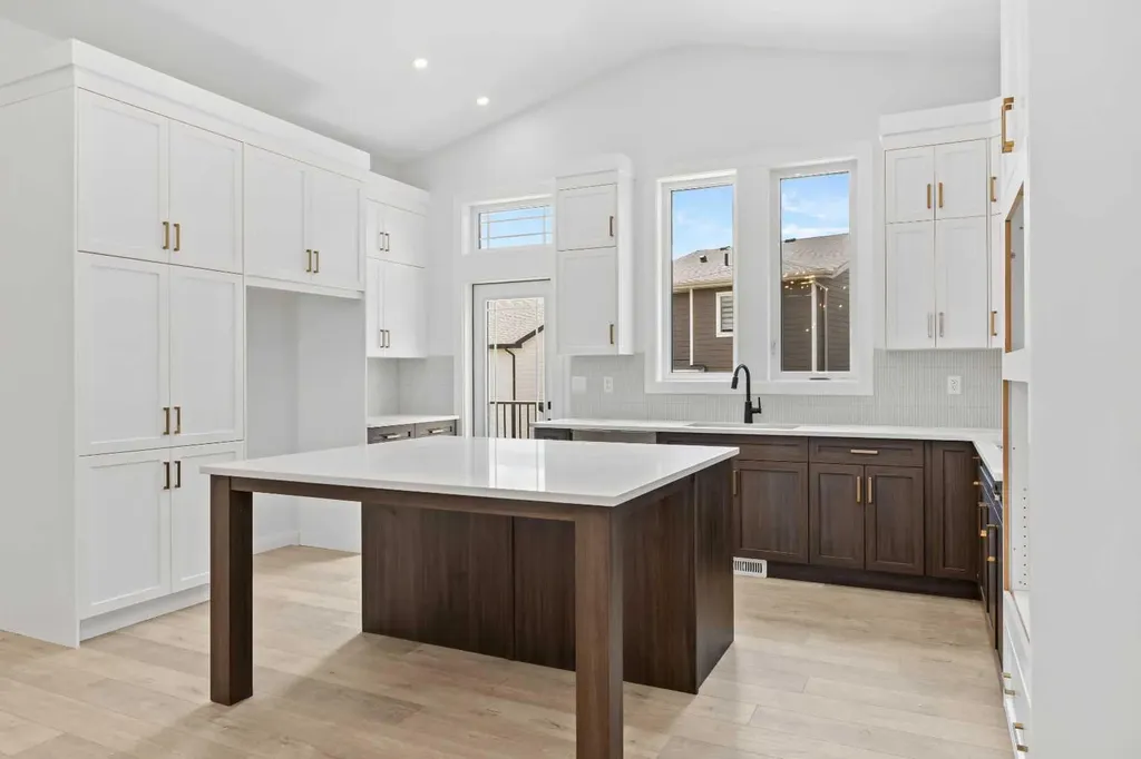 101 Creekstone Hill SW Calgary AB T3P 2V3