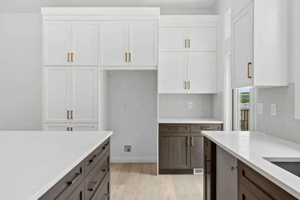 101 Creekstone Hill SW Calgary AB T3P 2V3