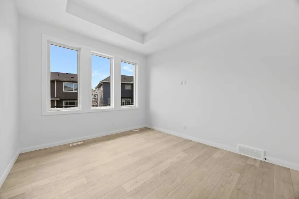 101 Creekstone Hill SW Calgary AB T3P 2V3