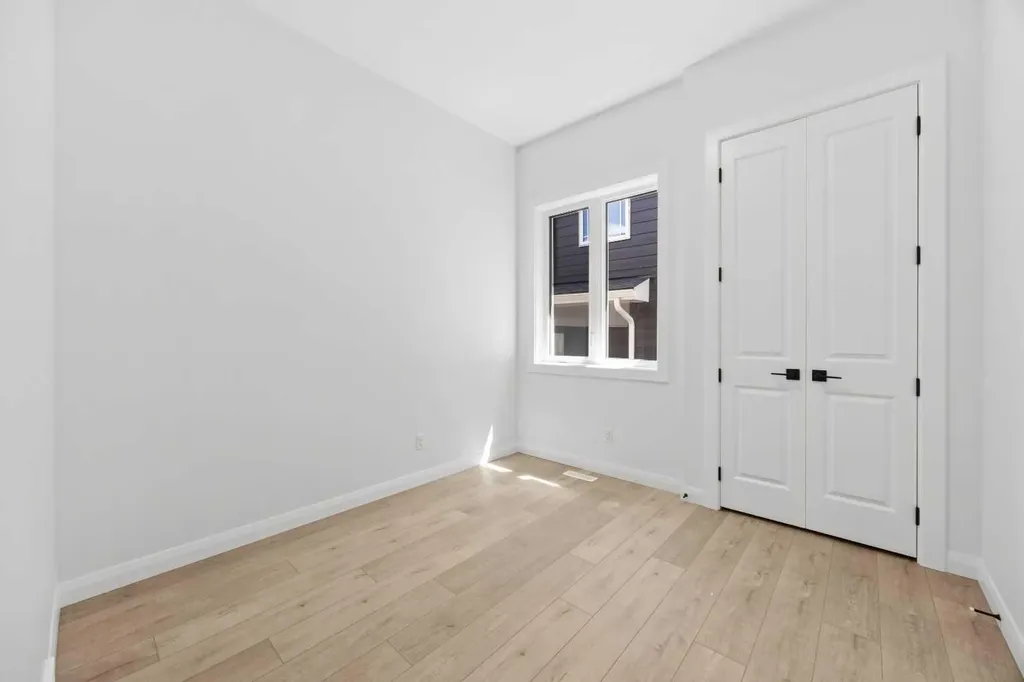 101 Creekstone Hill SW Calgary AB T3P 2V3