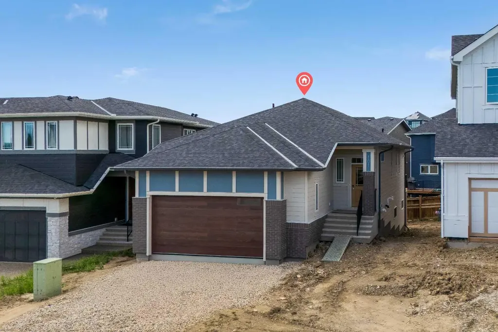 101 Creekstone Hill SW Calgary AB T3P 2V3