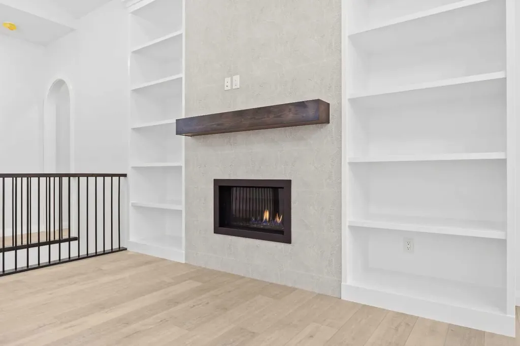 101 Creekstone Hill SW Calgary AB T3P 2V3