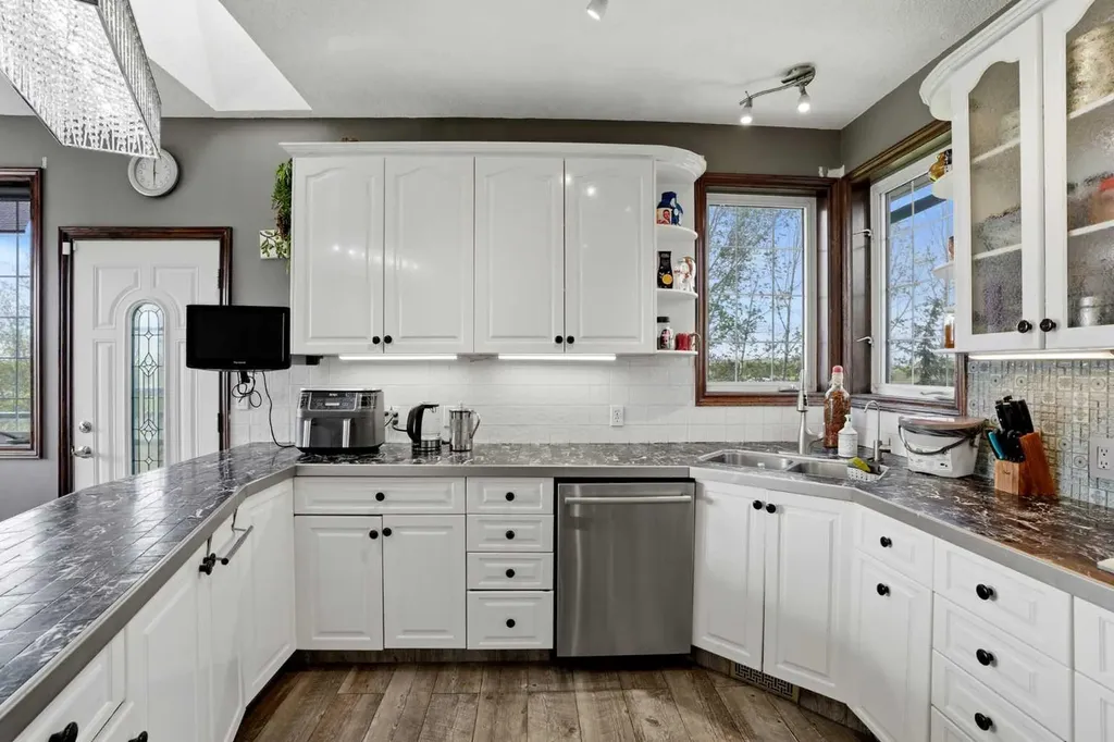 263089 Range Road 293 Rural Rocky View County AB T4A 0N4