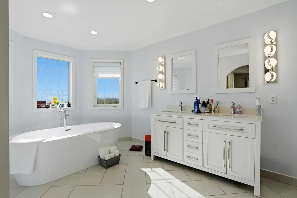 263089 Range Road 293 Rural Rocky View County AB T4A 0N4